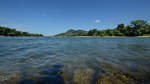 Der Rhein an der nördlichen Spitze der Insel Grafenwerth bei Bad Honnef.