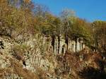 NATURDENKMAL BASALTSTEINBRUCH  STEIN  BEI EITORF/SIEG  19 Millionen Jahre alt ist dieser Basaltkrater mit einer Fläche von 0,1qkm  und einer Säulenhöhe von 15-20 Metern...Bei der