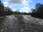 SIEG-HOCHWASSER MÄRZ `20 IN SCHLADERN/WASSERFALL  Mächtige Wassermassen transportierte die SIEG  nach tagelangen Regenfällen am  15.3.2020 über die Felsen des Wasserfalls bei