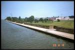 Wasserstrassenkreuz Minden, hier oben auf dem Mittellandkanal, der bei Minden die Weser kreuzt, Sommer 1993