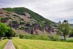 Moselhnge mit den markanten Steilfelsen bei rzig - 14.05.2012