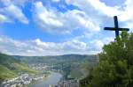 Die Mosel bei Cochem vom Pinnerkreuz aus gesehen. Aufnahme: Juli 2007.