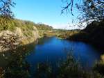 Im Grenzgebiet zwischen WESTERWALD und SIEGERLAND liegt hoch über dem Städtchen  HERDORF der SILBERSEE,ehemaliger Basalt-Steinbruch und heute Naturreservat für  geschützte Tiere