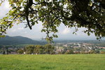 Nunkirchen und die westlichen Hunsrückberge; Blick vom Aussichtspunkt Auschet am Nachmittag des 01.10.2010