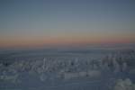 Winterabendzauber auf dem Fichtelberg am 22.01.10. Blick ins Erzgebirge.