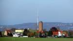 Blick ber den denkmalgeschtzten Wasserturm von Heidenau-Grosedlitz
zum Dresdner Fernsehturm