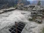 Reste der Felsenburg auf dem Winterstein. Diese entstand um das Jahr 1200 und wurde, da nicht mehr gebraucht, bei Verlassen, gegen 1400 zerstrt. 10.11.2012