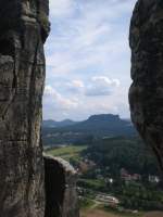 Blick auf den Kurort Rathen in der schsischen Schweiz.(24.7.2011)