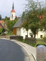 Zittauer Gebirge, Blick zur Kirche von Bertsdorf, Sommer 2004