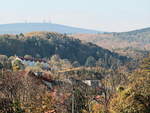 Am 03. November 2017 war bei diesigem Wetter ein  Blick von Wernigerode in Richtung Brocken möglich.