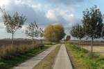 Landwirtschafts- und Fahrradweg.