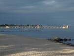 Die Seebrücke von Kellenhusen in Schleswig-Holstein am 31.08.2009 im Abendlicht.