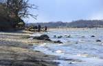 Strand an der Flensburger Förde. Aufnahmedatum: 4. April 2015.