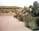 Wellenbrecher am Strand von Hrnum, Sylt 2003