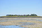Die Watt vor der Hallig Oland in Nordfriesland. Aufnahme: 1. Juli 2025.