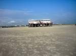 SOMMER !!!  am unendlich groen Sandstrand von St. Peter-Ording, hier im Sommer 2003