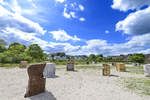 Strandkörber am Südstrand von Eckernförde.