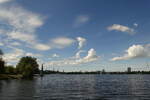 Hamburg am 24.5.2021: Wolken über der Innenstadt und der Außenalster  /