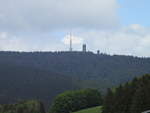 Als ich,am 26.Mai 2020,nach Thüringen in den Urlaub anreiste,tauchte,bei Brotterode, der 916m hohe Große Inselsberg das erste Mal auf.Einen Abstecher auf dem Gipfel war die kommenden Tage schon eingeplant.