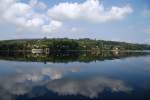 ÖHNINGEN, 19.09.2009, beeindruckende Wolkenspiegelung im Wasser