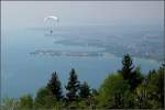 Blick vom Pfänder über das deutsche Bodenseeufer mit der Insel Lindau. 

28.4.2007 (M)