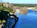 Frankreich, Languedoc, Gard. Blick auf das linke Ufer des Gard. Vom Pont du Gard aus fotografiert. 31.01.2014
