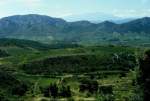 Im Languedoc Roussillon. Blick in Richtung der Pyrenen im Juli 1988