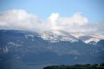 Ein Blick auf den Mont-Ventoux in der Provence(F) bei Sonne und Wolken am Nachmittag vom 30.7.2014.