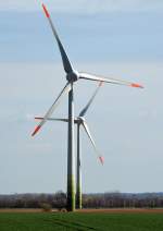 Windräder bei Erftstadt, ohne Stromerzeugung, da kein Wind - 19.03.2014