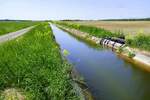 Oberelsaß, der Hardtkanal dient zur Bewässerung der Landwirtschaft, Mai 2025