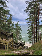 Treppe zum Wasser: Am Kliff östlich von Międzyzdroje / Misdroy (PL) bietet sich dieser Ostsee-Blick.

🕓 17.9.2025 | 14:01 Uhr