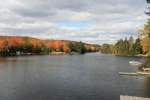 Indian Summer am Oxtongue Lake am Rand des Algonquin Provincial Park.