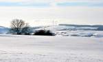 Blick ber die verschneite Eifellandschaft bei Weiler am Berge. - 18.12.2010