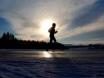 Running-Man  in Winterlicher Abendlandschaft; 121209