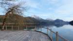 Blick hinüber nach Fuschl am See über den Fuschlsee vom Schloss Fuschl (23.01.204)