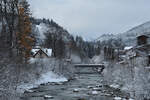 Der Bach Vils ist ein 36 Kilometer langer Zufluss des Lechs. (Pfronten, November 2023)