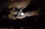 Mond mit Regenwolken 22.01.2008