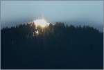 Spot an: wie ein Scheinwerfer wirkte die Sonne als sie endlich ber den Berg kam. 
(26.02.2013)