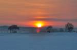 Sonnenuntergang in der Voreifel bei Euskirchen - 03.12.2010