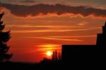 Sonnenuntergang ber der Eifel bei Euskirchen - 05.05.2013