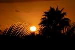 Sonnenuntergang in Playa de las Américas auf Teneriffa.