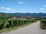 Blick auf Kirchhofen,  Weinort im Markgrflerland,  Juli 2007 