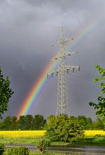 Nach Regen kommt Sonne und dazwischen ein Regenbogen, Odendorf 30.04.2018