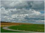 Die Strae fhrt von Neunhausen nach Heispelt.