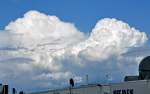 Am 18.06.2011 war  Wolkentag  im Raum Euskirchen, hier bilden sich gewaltige Wolkentürme.
