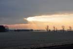 Morgenstimmung mit Wolken-Dunst und Sonne bei Meckenheim - 09.02.2012