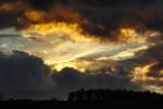 Beeindruckender Abendhimmel bei Hohnhausen, Lkr.