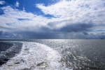 Himmel und Wattenmeer zwischen Dagebüjl Und Föhr.