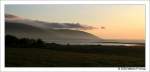 Zeitlos - Abendstimmung im Burren mit Blick auf die Galway Bay, Ballyvaughan Irland County Clare.
