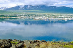 Eyjafjörður bei Akureyri. Bild vom Dia. Aufnahme: August 1995.